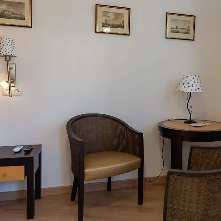 디스커버리 에스트렐라 리스본