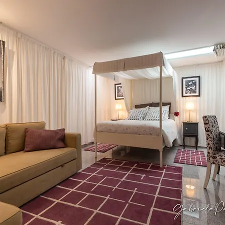 Apartment Discovery Estrela