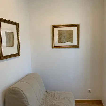 Apartment Discovery Estrela